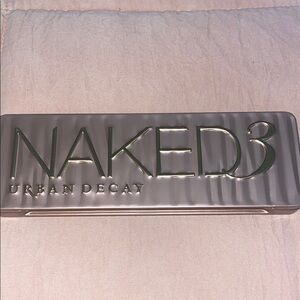 Urban Decay Naked3 Palette in Rose Golds,No box and only swatched 2colors,once